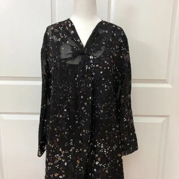 Twist Front Long Sleeve Dress from CLUB MONACO - Picture 3 of 9